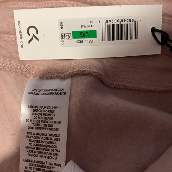 Calvin Klein sweatpants - Picture 5 of 6